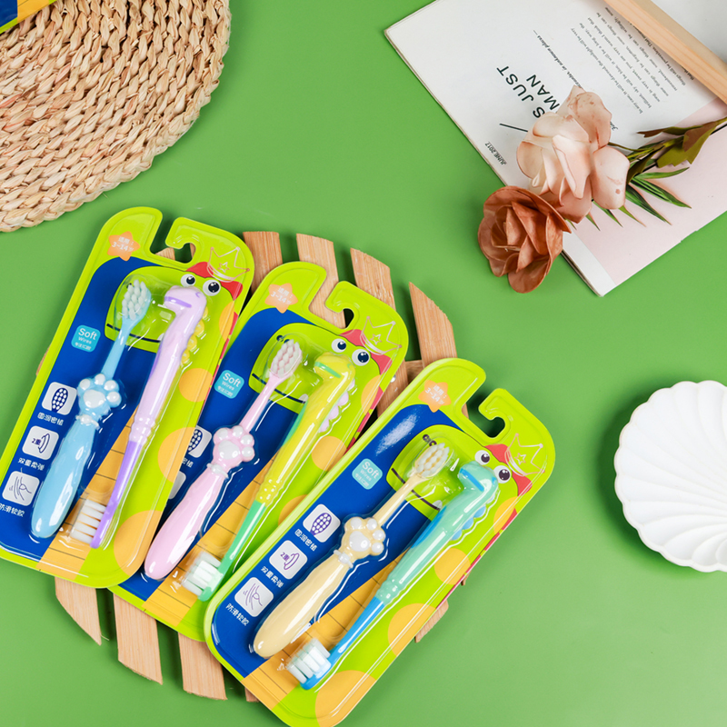 Song of Song C- 112 Totoro Combination Children's Toothbrush