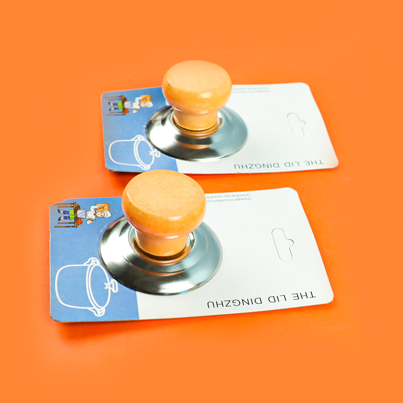 856 Single Small Wooden Pot Lid