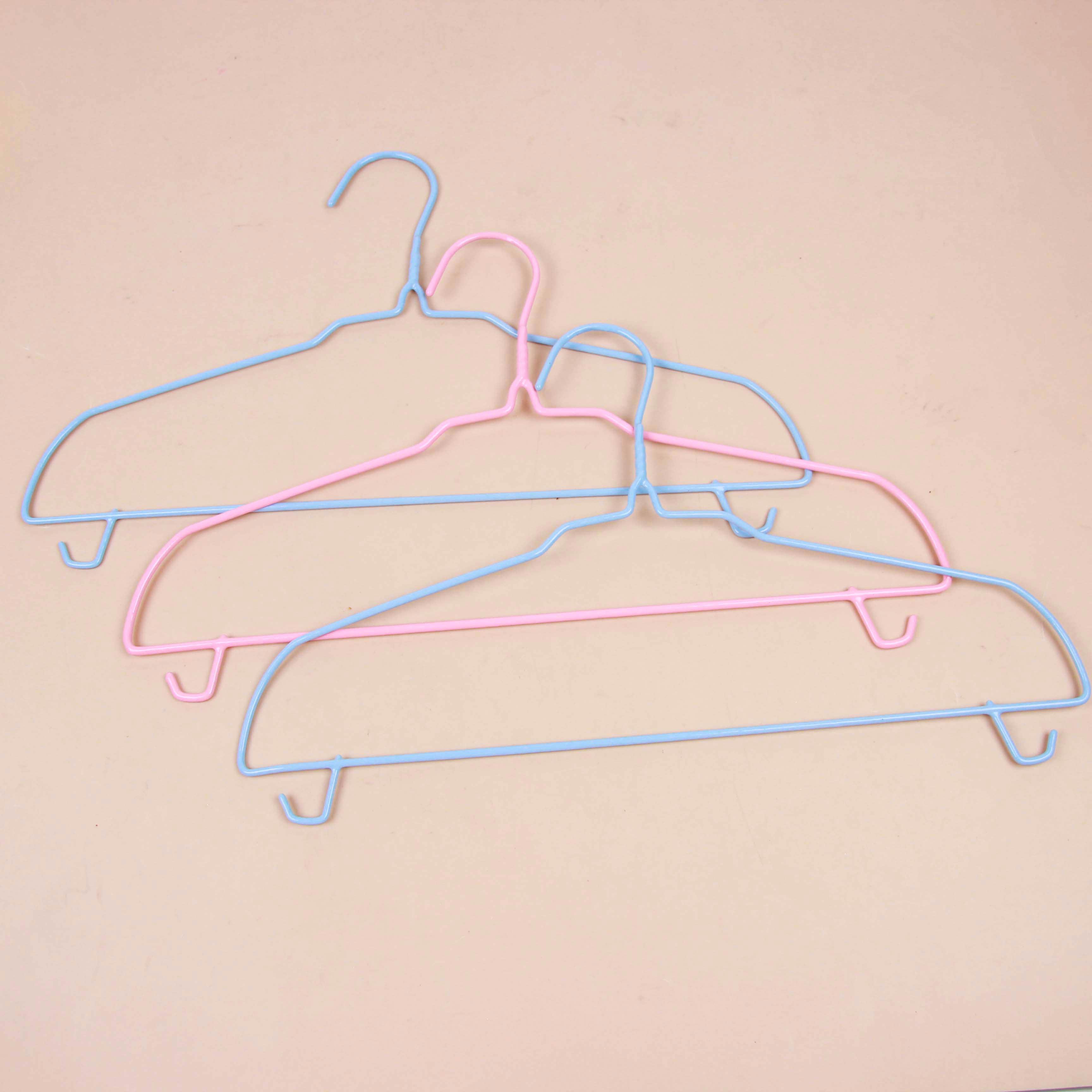 218 Boutique 4 Shoulder Hanger 40cm