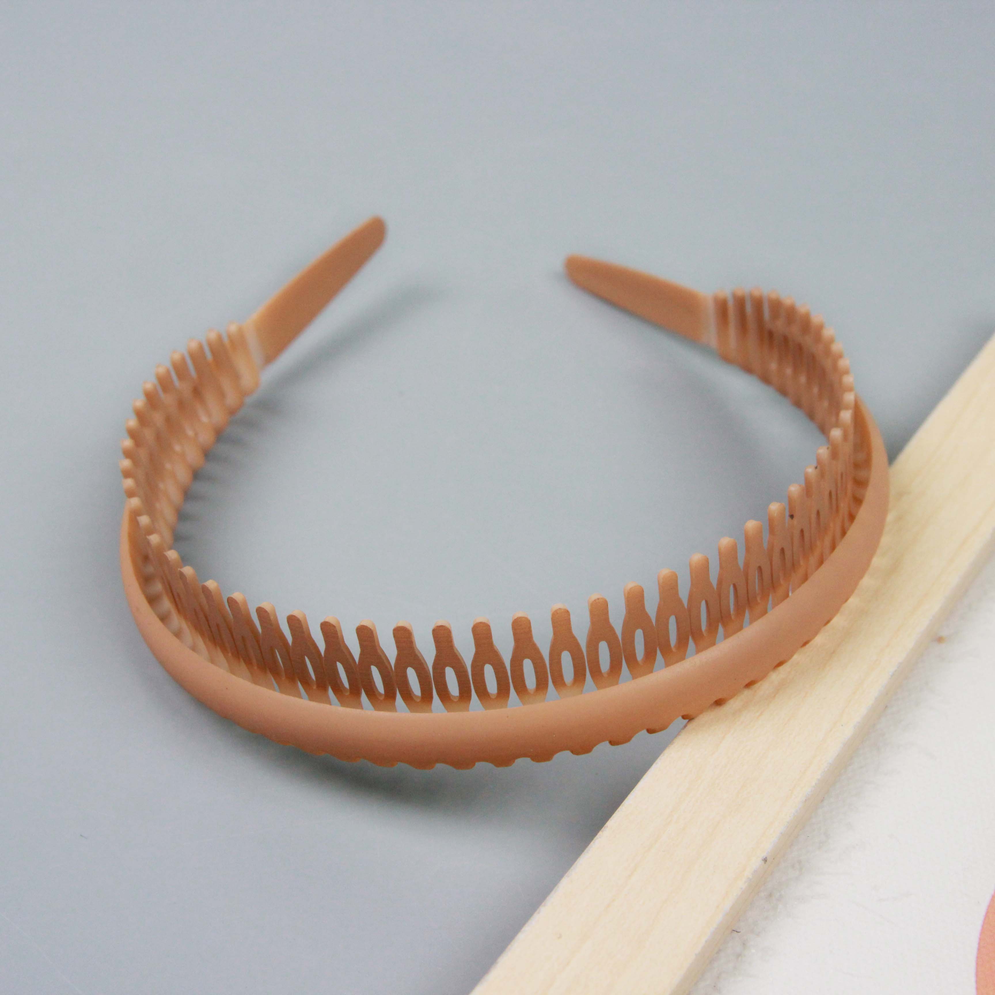 New Simple Toothed Anti-Slip Hairhoop