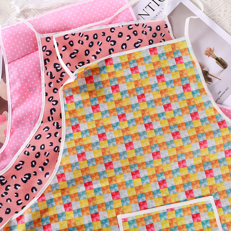 Large flower segment apron (random pattern)