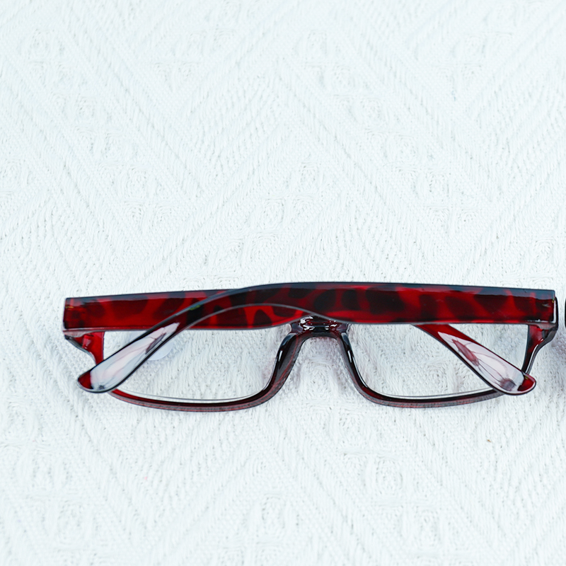 Leopard Print Anti-Blue Light Reading Glasses +3.50 Diopters - Image 2
