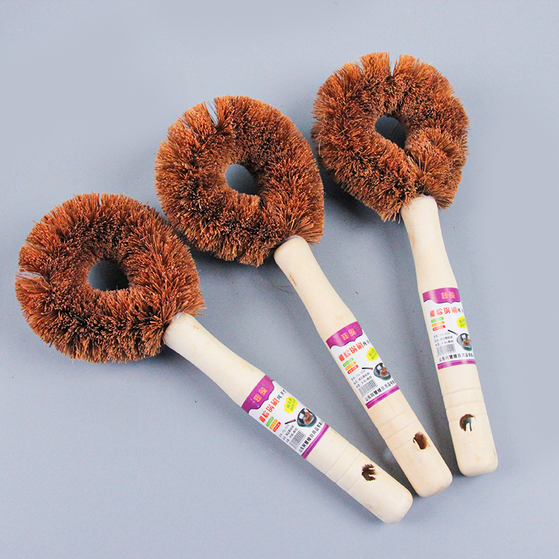 Wooden handle red brown pot brush - Image 2