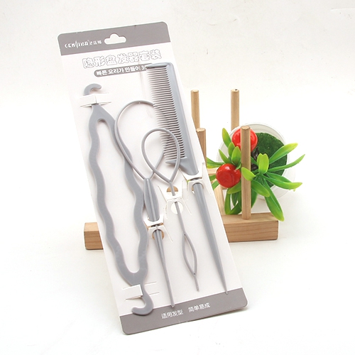 Bagged Hair Bun Maker Four Piece Set