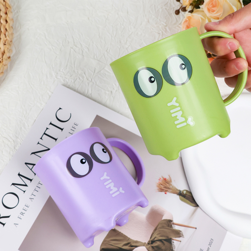 2748 big eyes mouth cup - Image 3