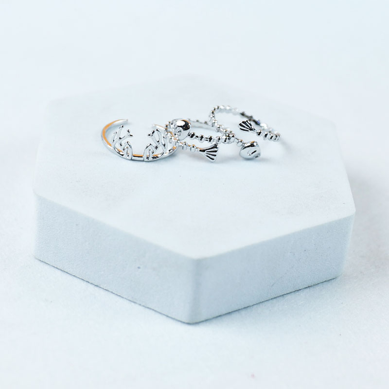 Fashionable Styling Ring - Image 3