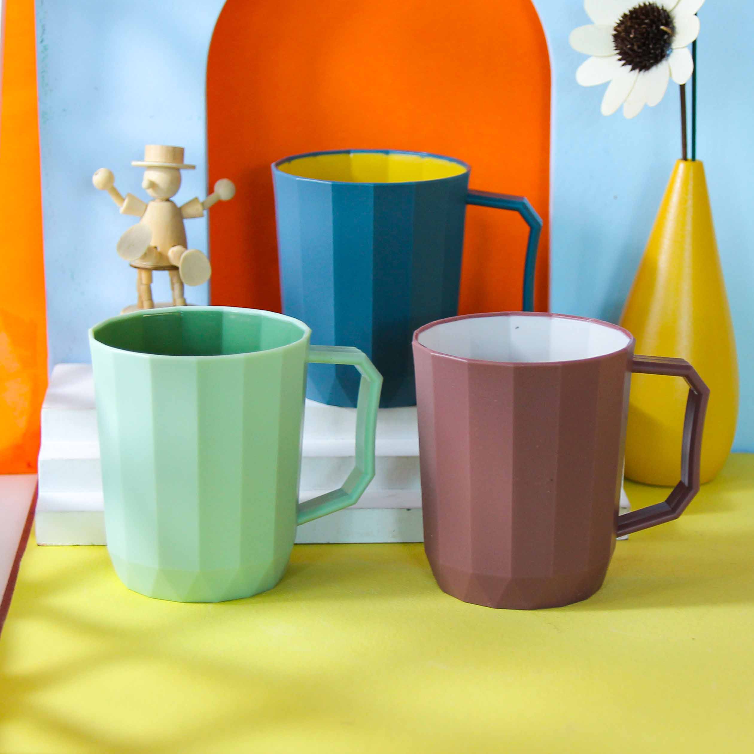 8307 Bicolor Toothbrush Cup - Image 3