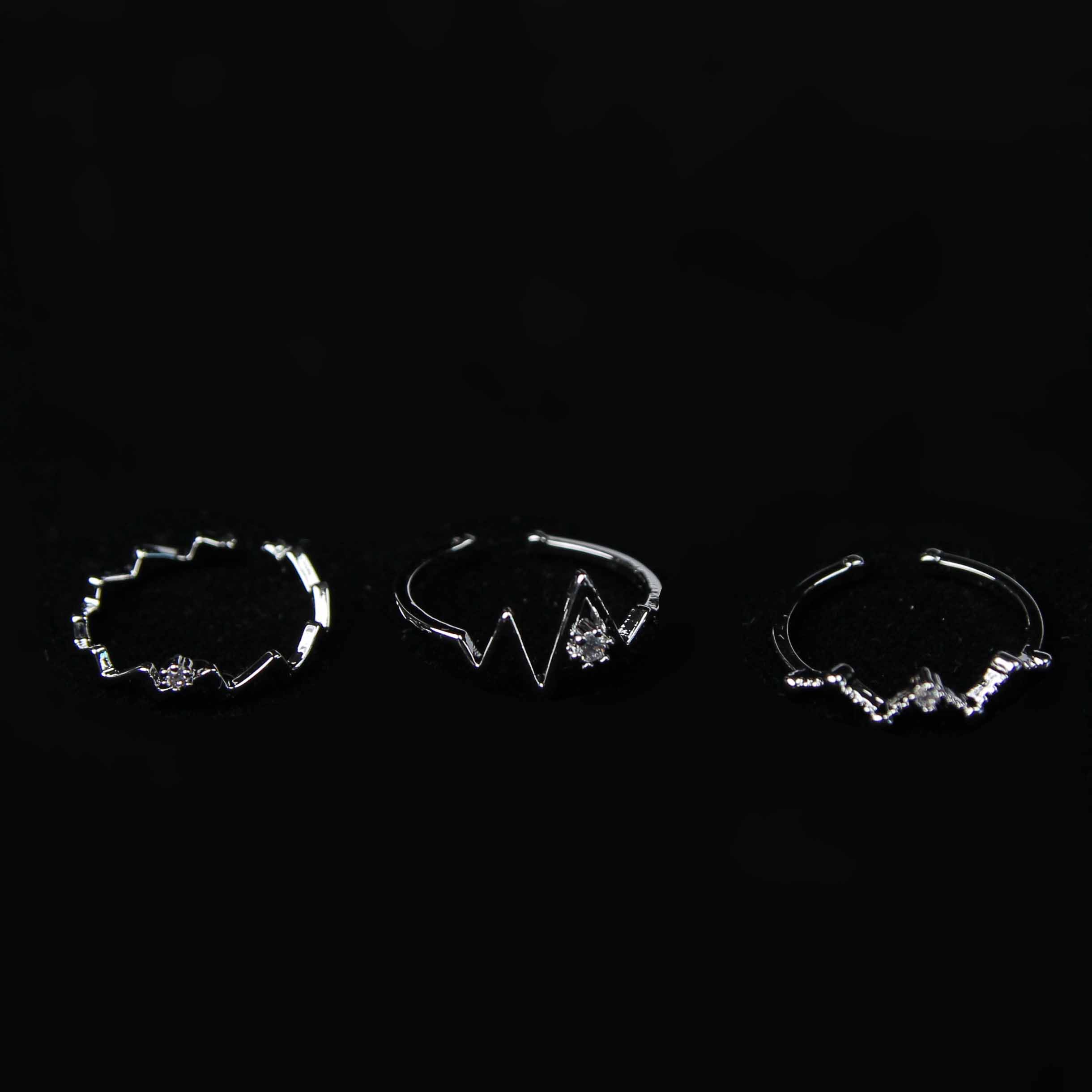 New Rhinestone Ladies' Ring - Image 4