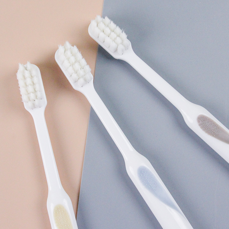 Bailiankai K682 Luxurious Soft Bristle Toothbrush - Image 3