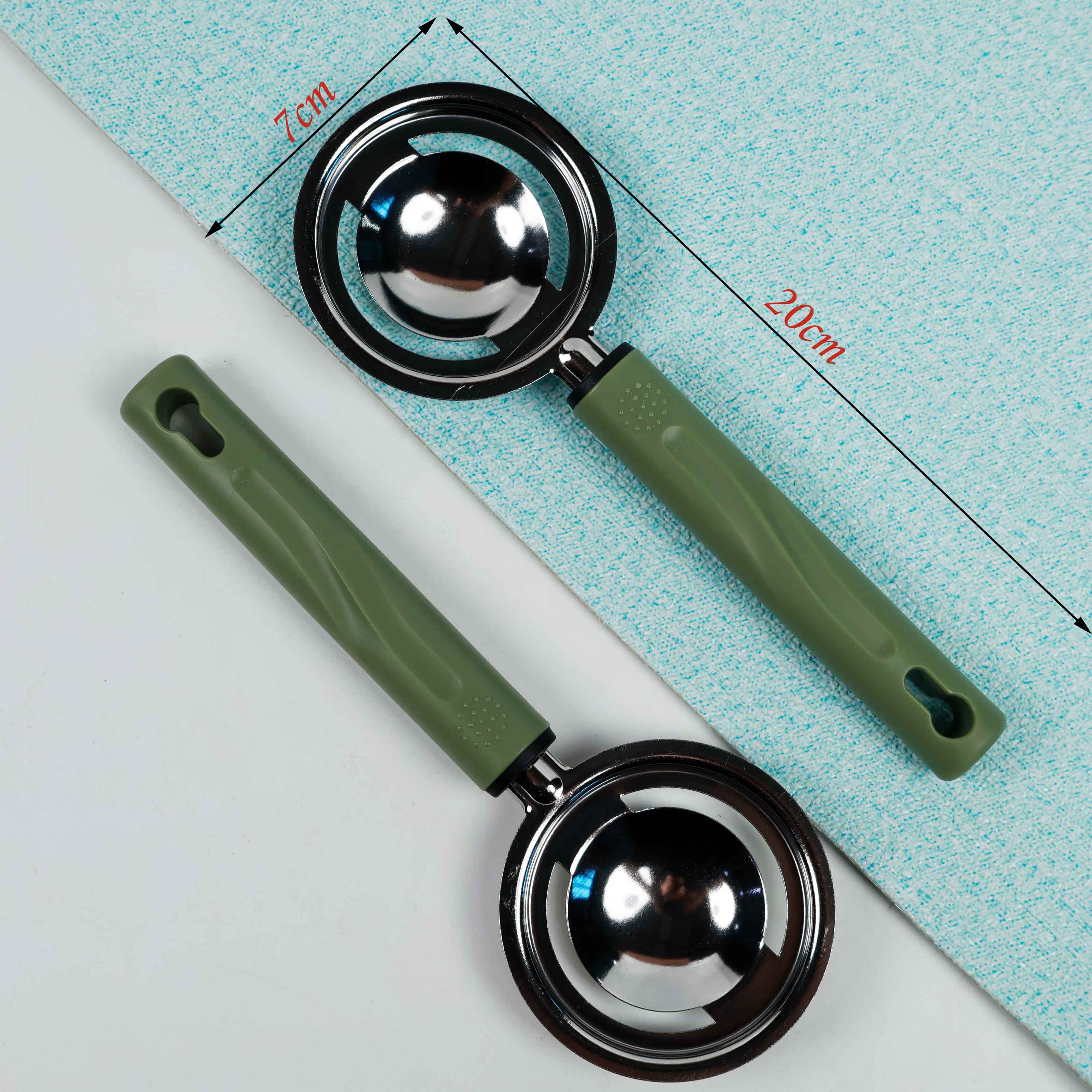 wipe green egg white separator - Image 4