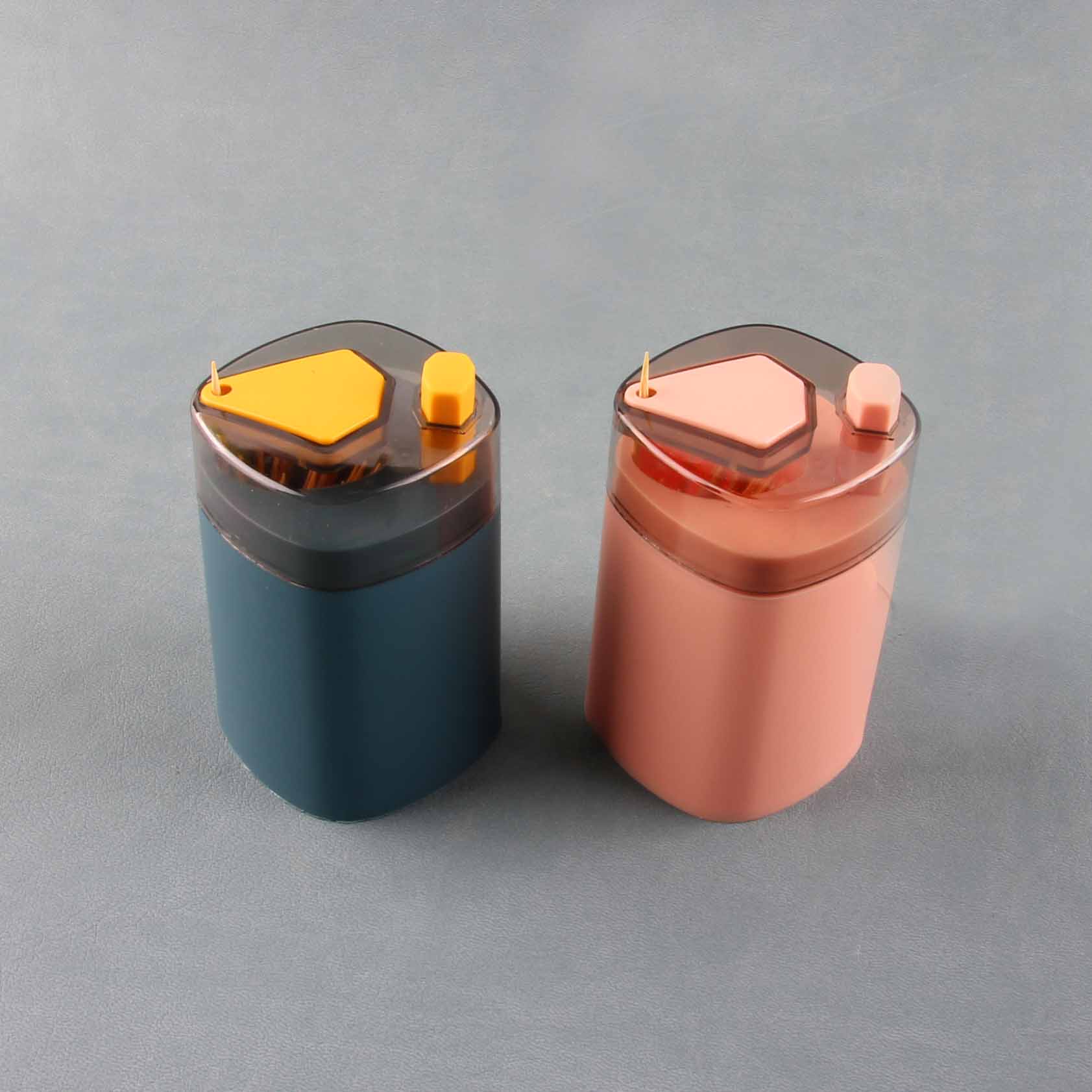 A-186 Press automatic toothholder