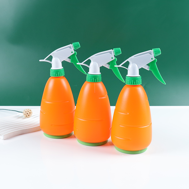 1067 Thickened Spray Bottle