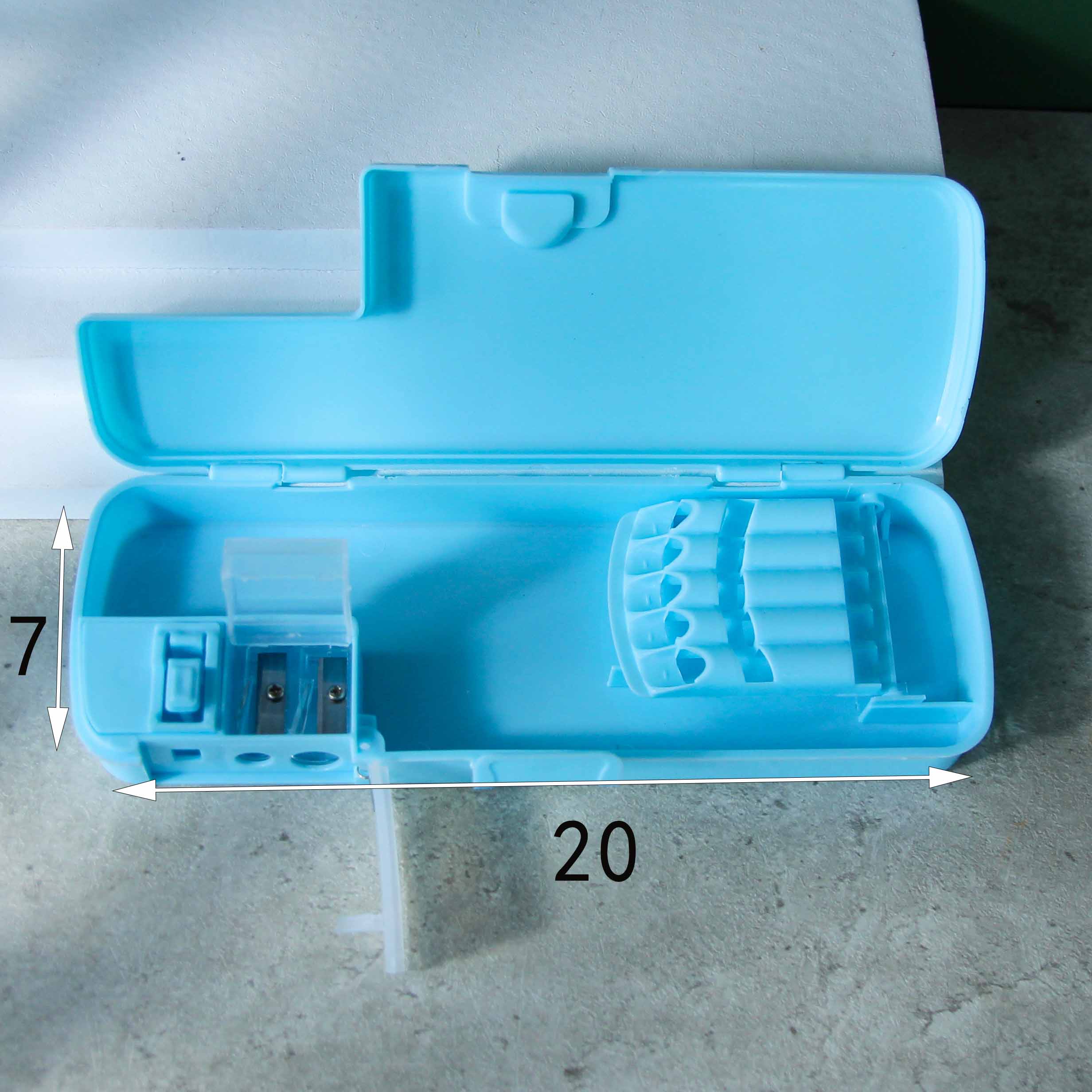 26568 Plastic Stationery Box - Image 2