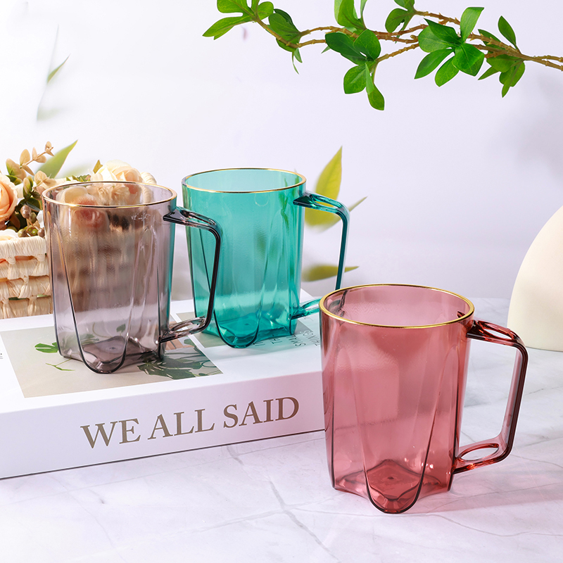 102 Transparent Phnom Penh Mouth Cup