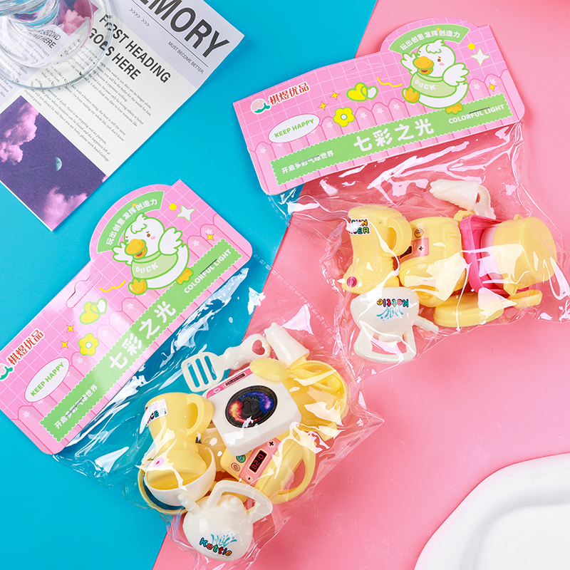 Chess Yu 12-piece set to play house