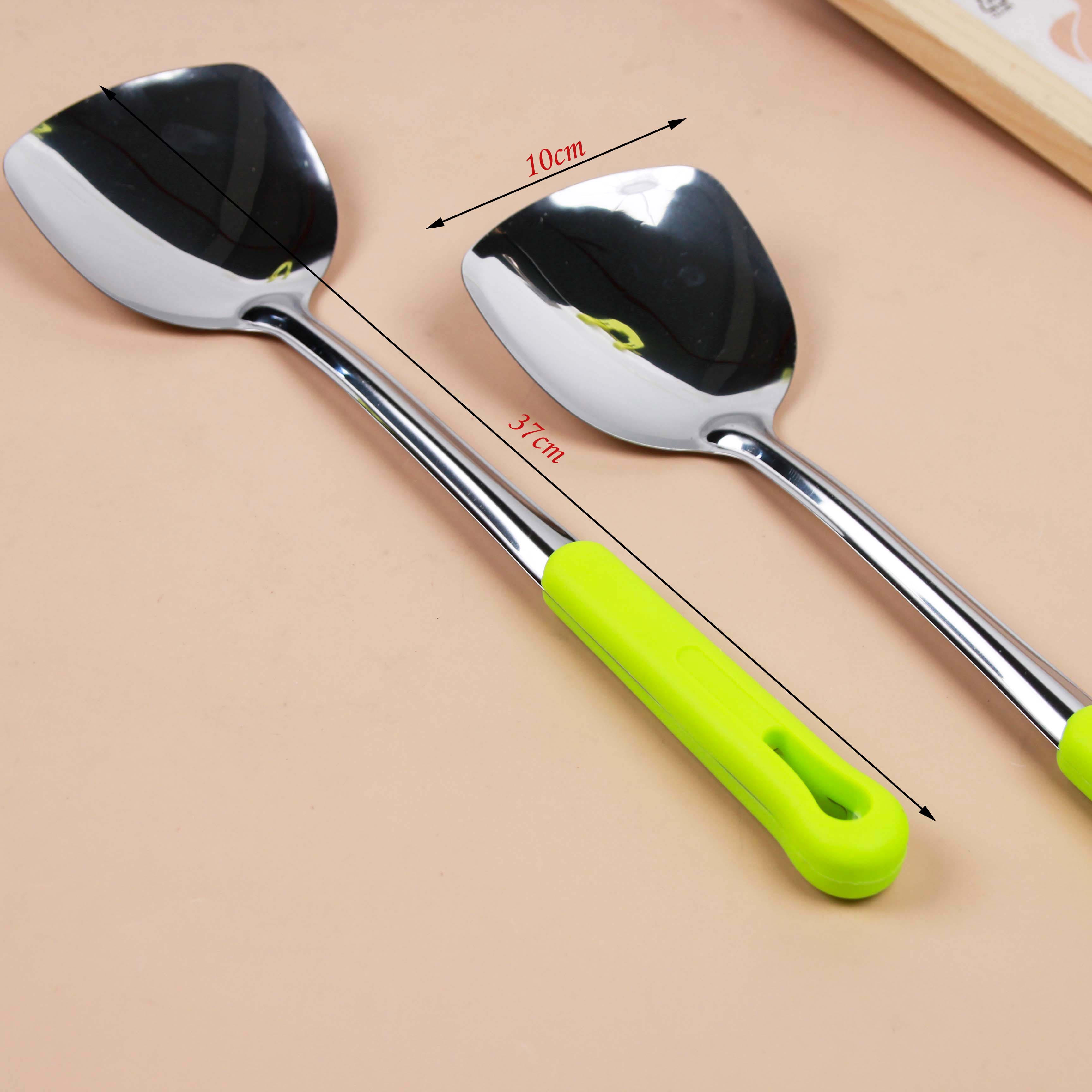 Xẻng may mắn tay cầm màu xanh lá cây số 08