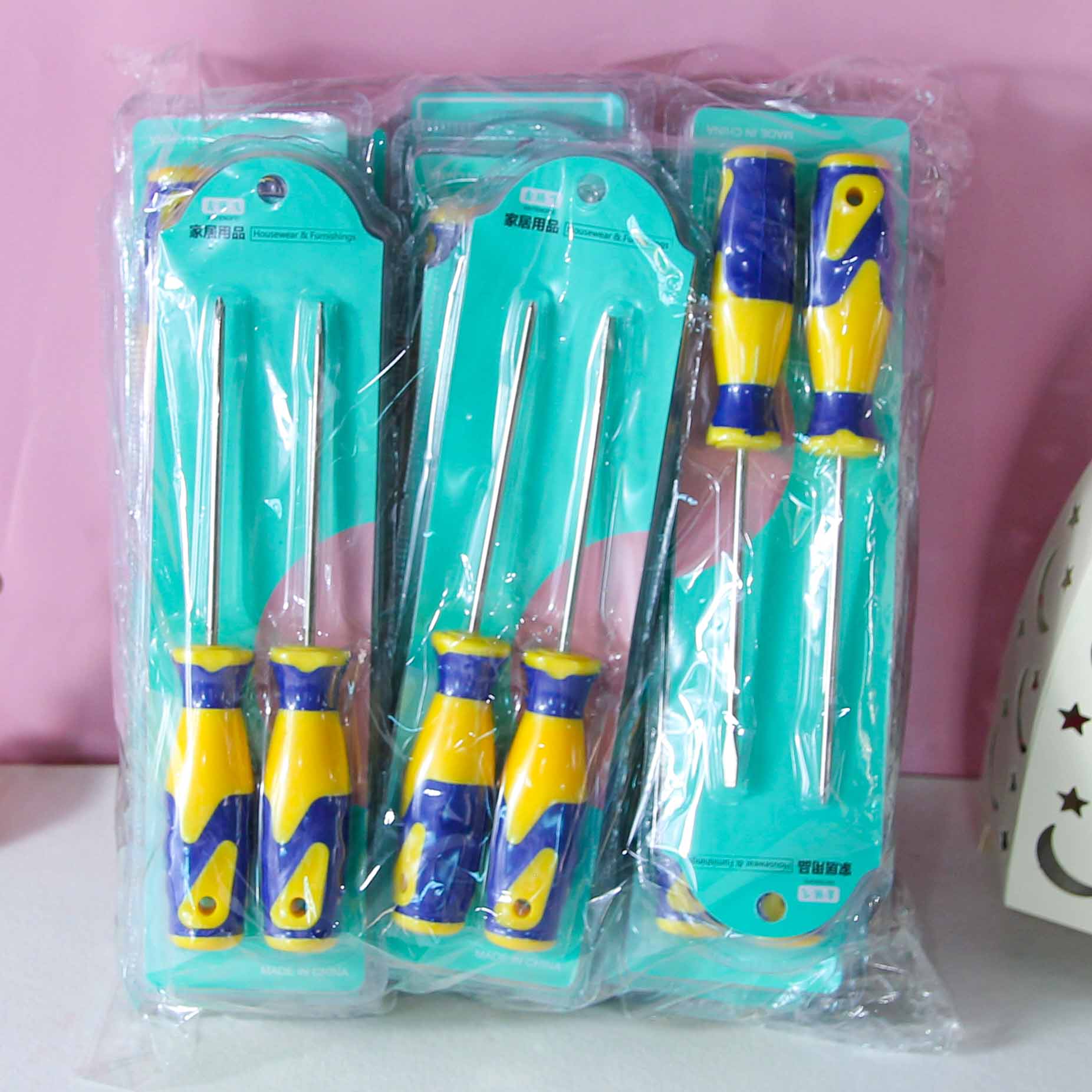 3003 Xintengfei Dual-Use Screwdriver - Image 3