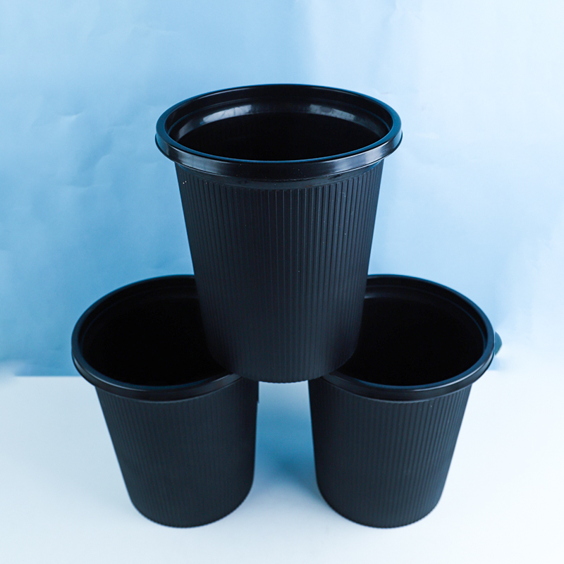 816 Vertical Striped Trash Can