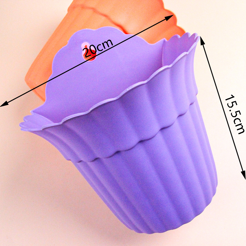 A-47 Wall-Mounted Half-Round Flower Pot