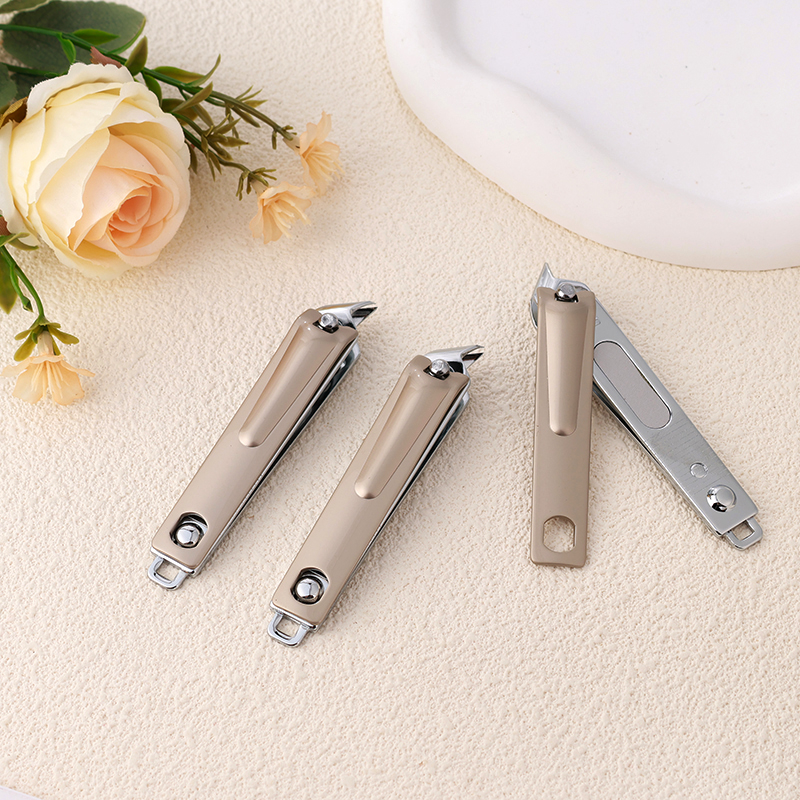RT808 Large Oblique Nail Clippers
