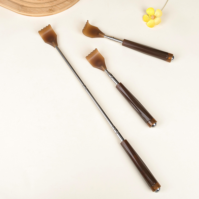 Eight directions to expand and itch