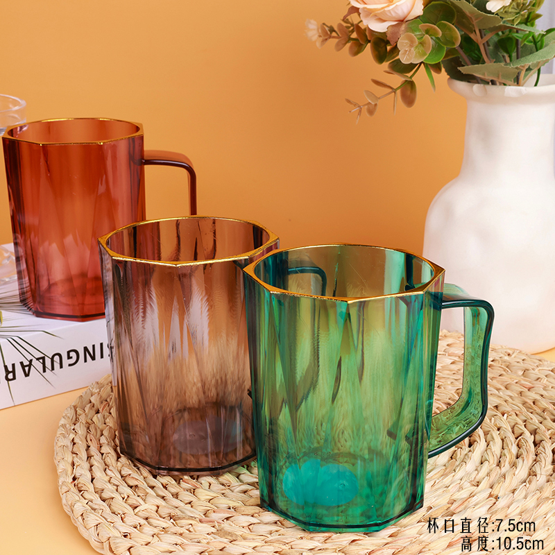 101 transparent gold-edged diamond cup