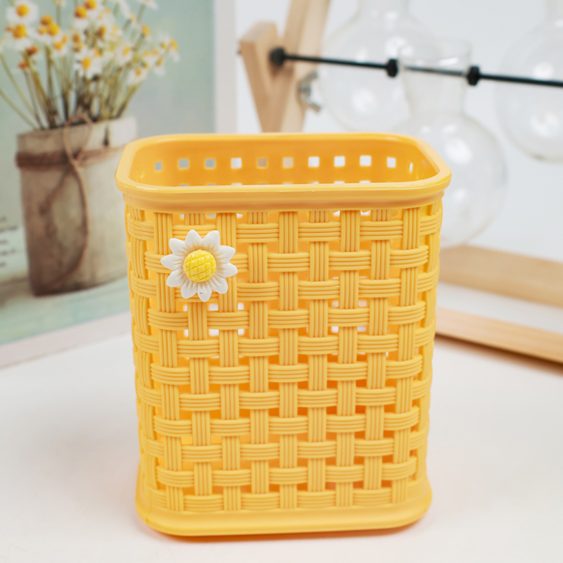 8281 cartoon pen holder - Image 3