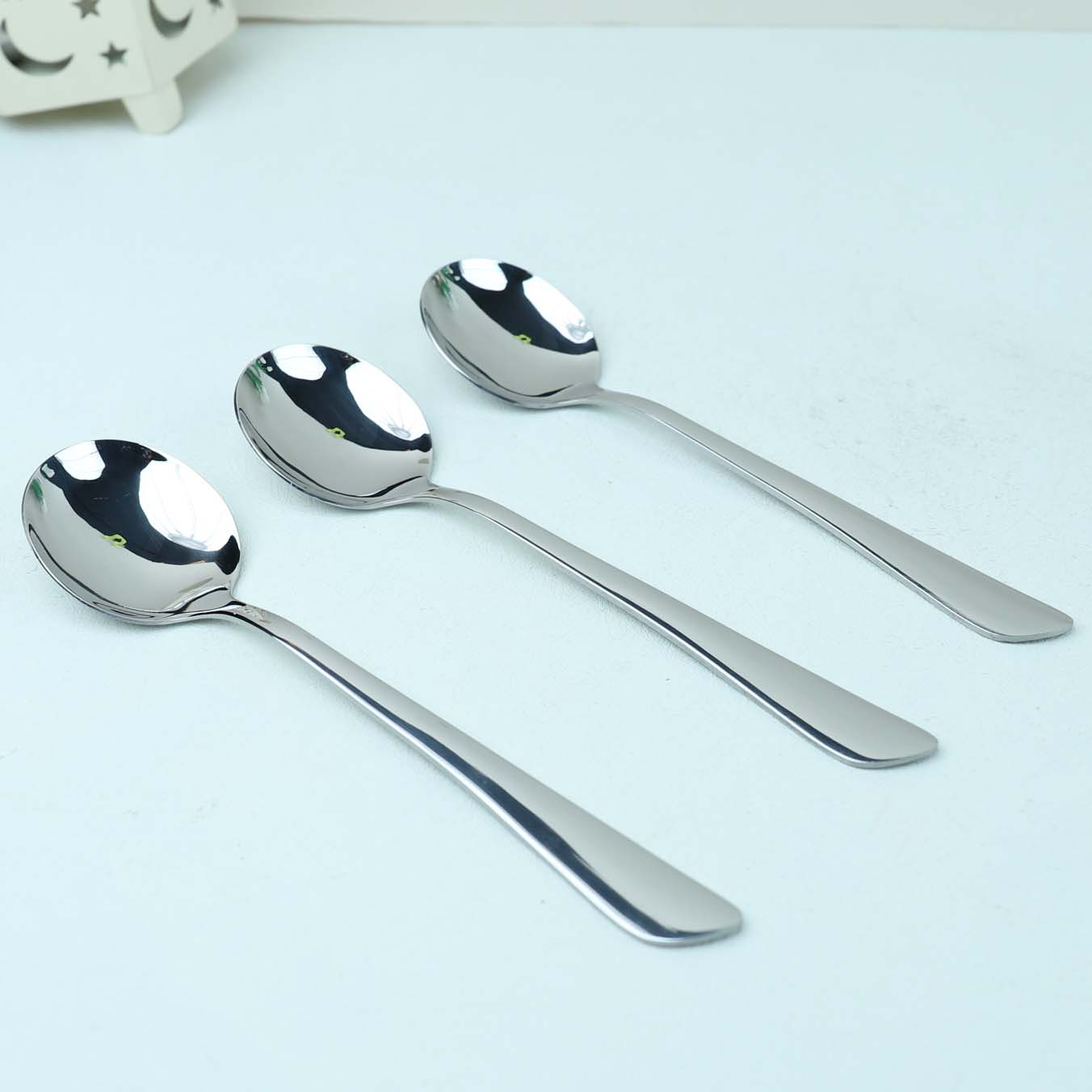 Art 1 round spoon