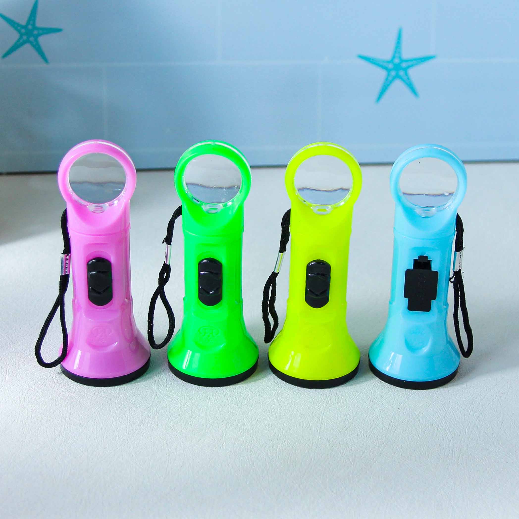 209 Magnifying Glass Flashlight