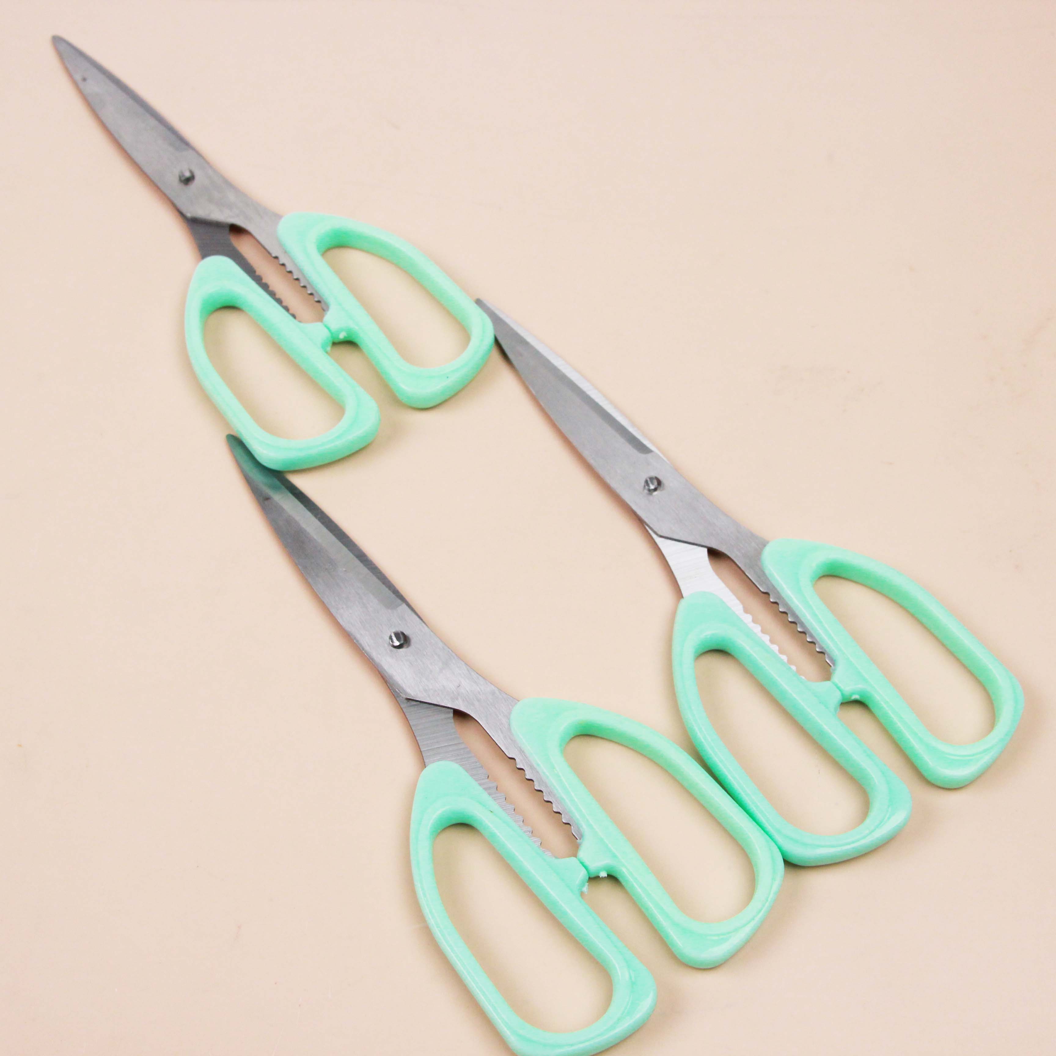 Green Scissors (Bulk) - Image 2