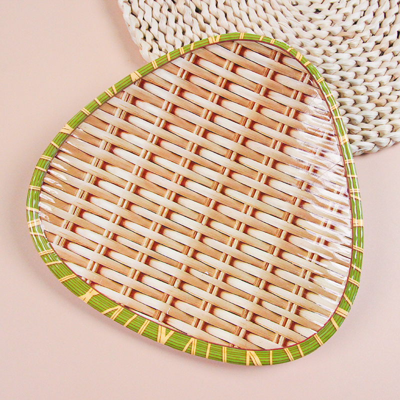 Lc212 Bamboo Woven Heart-Shaped Fruit Dish - Image 2