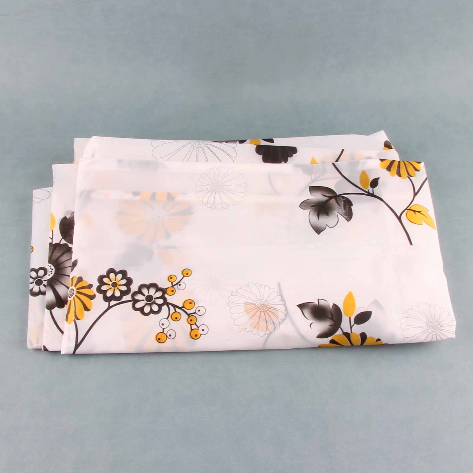 Packaged Rectangular Tablecloth (137*180Cm)