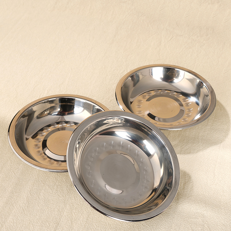 small size stainless steel dish (9cm)