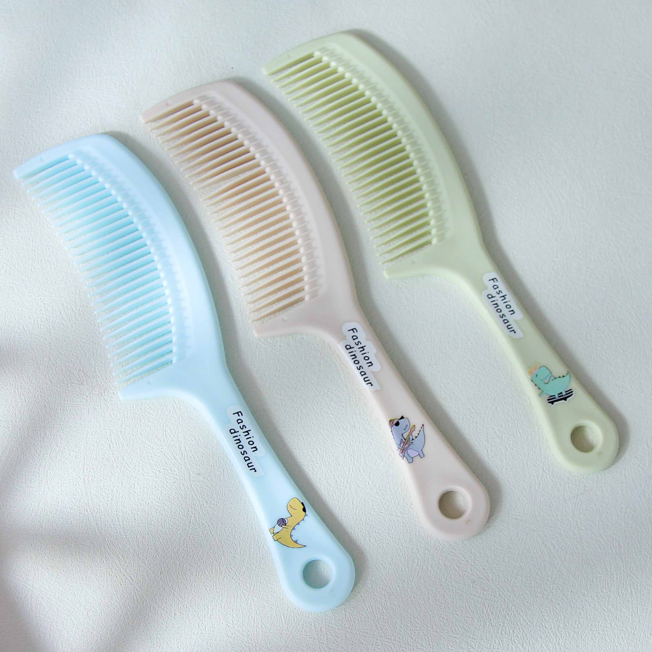 Clearance Large Mixed Comb (Random)