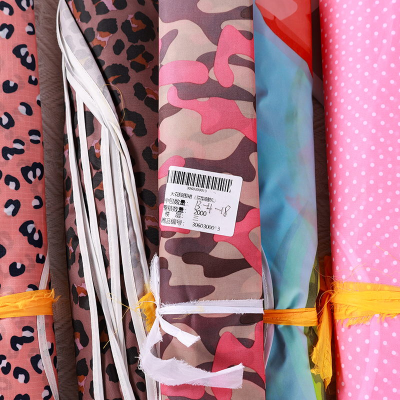 Large flower segment apron (random pattern) - Image 2