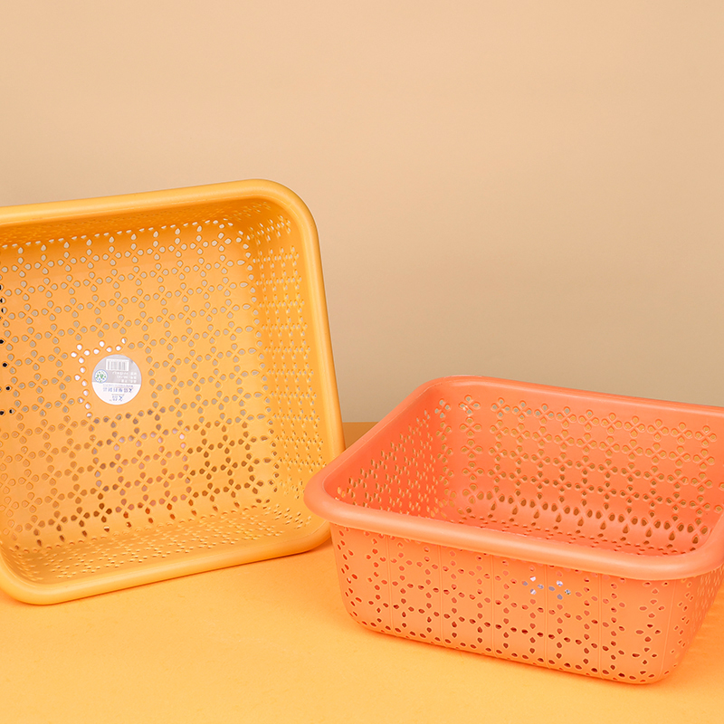 88-143 square drain basket (26*26*10)