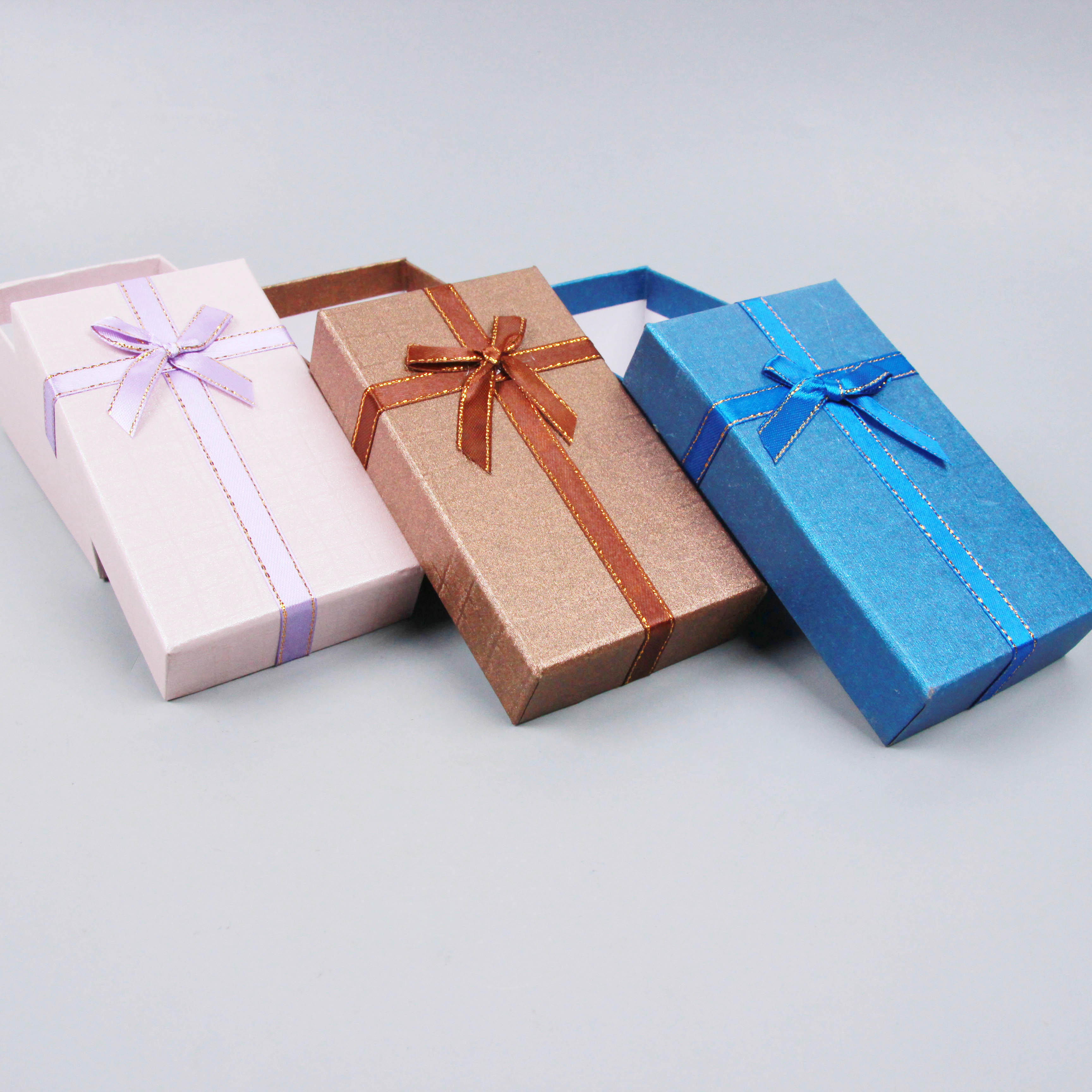 Bow tie rectangular gift box (14*8cm) - Image 2