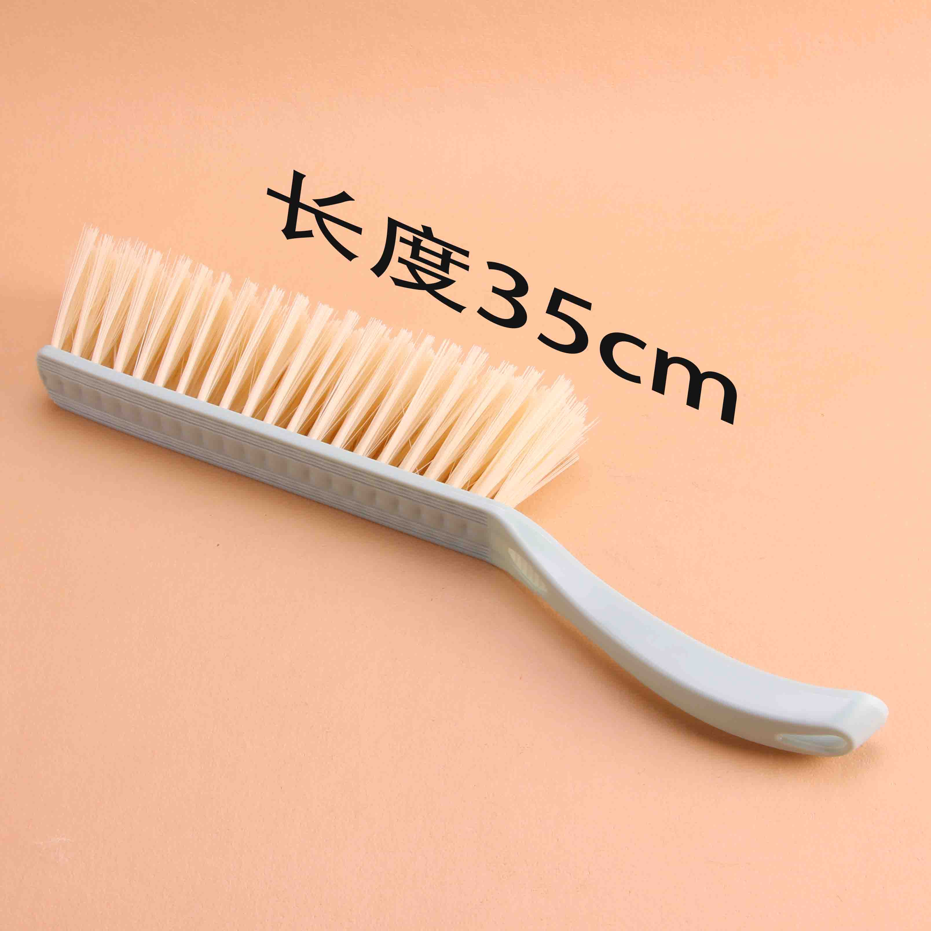 3002 Macaron Bed Brush (001)