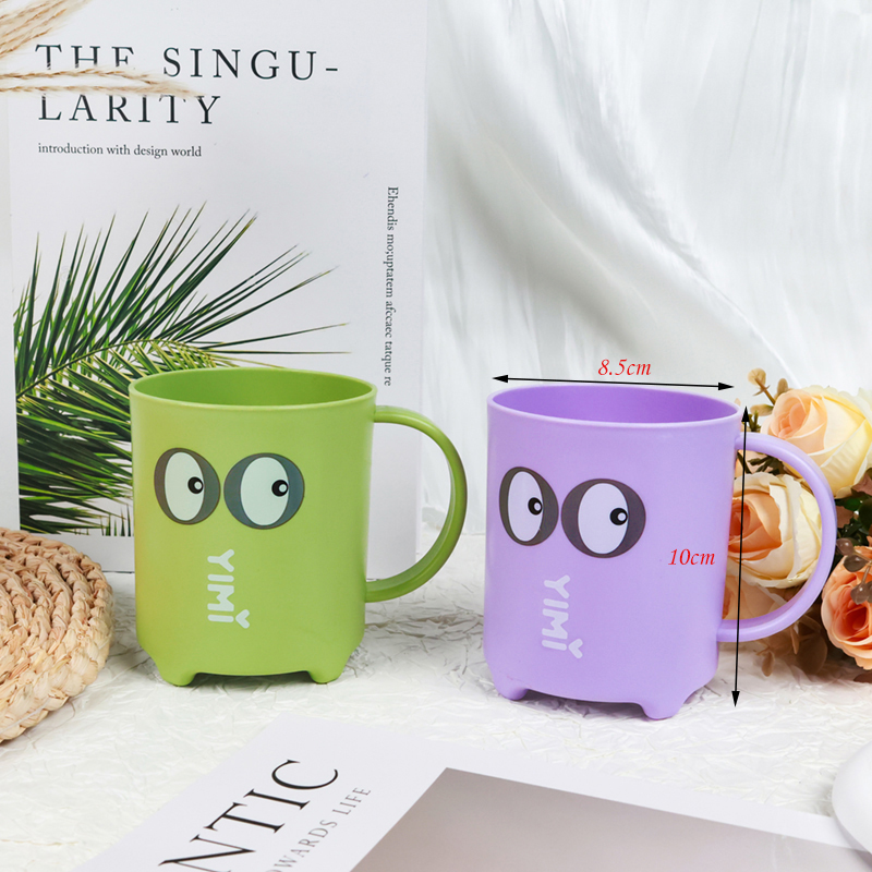 2748 big eyes mouth cup