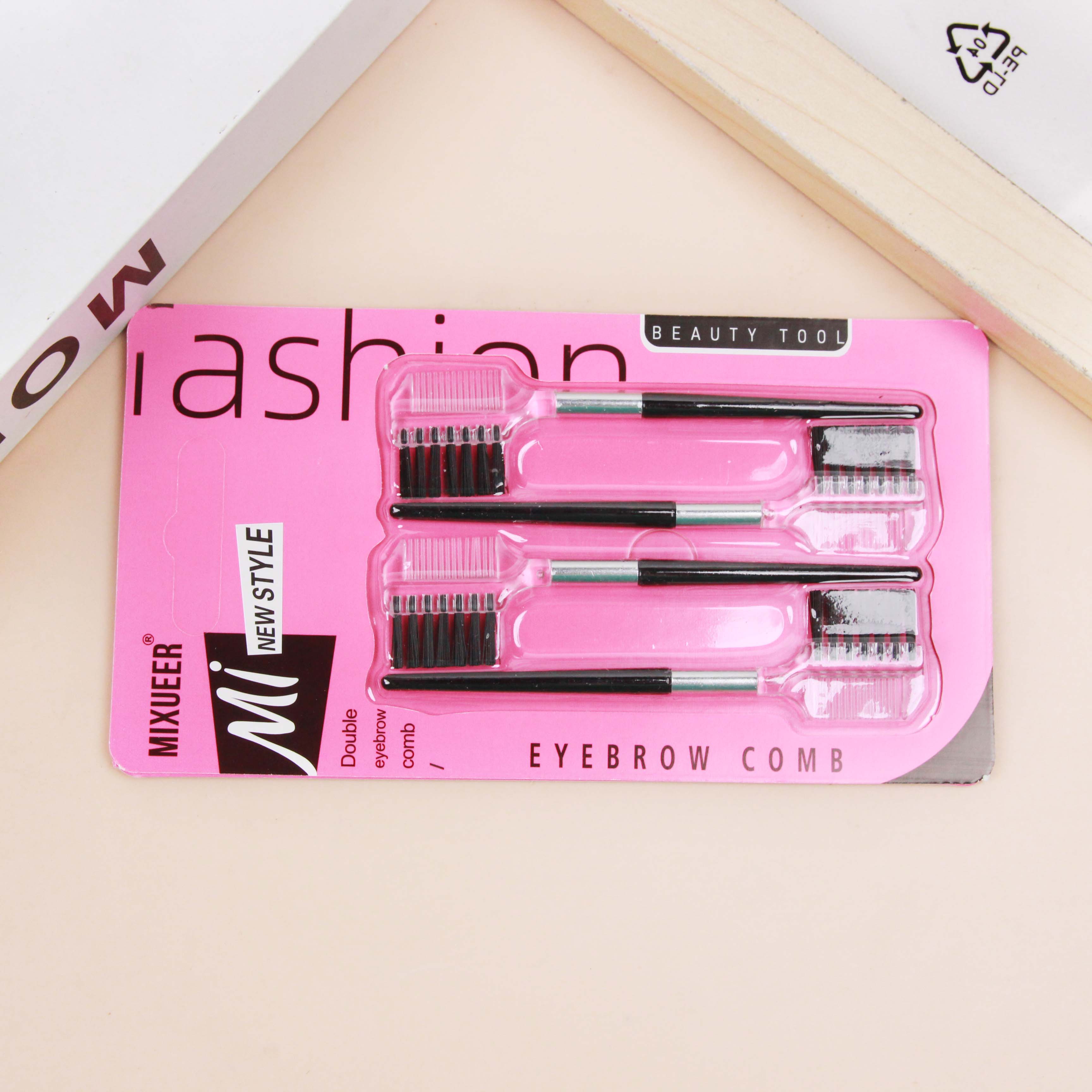 094 suction card four eyebrow brushes