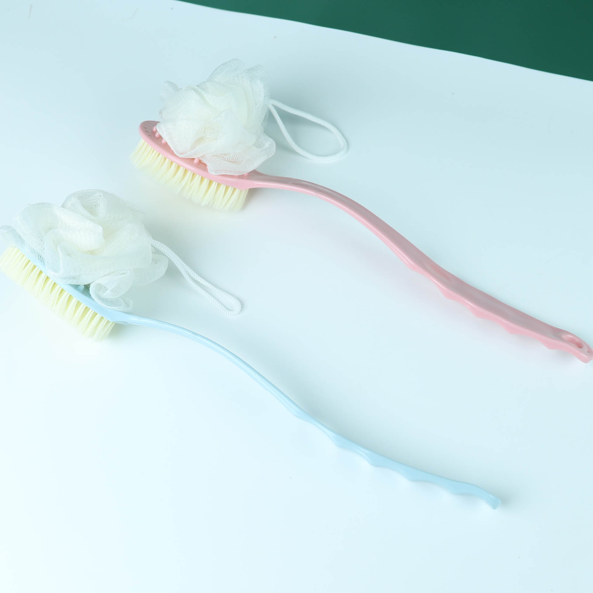 816 Shower Puff Bath Brush