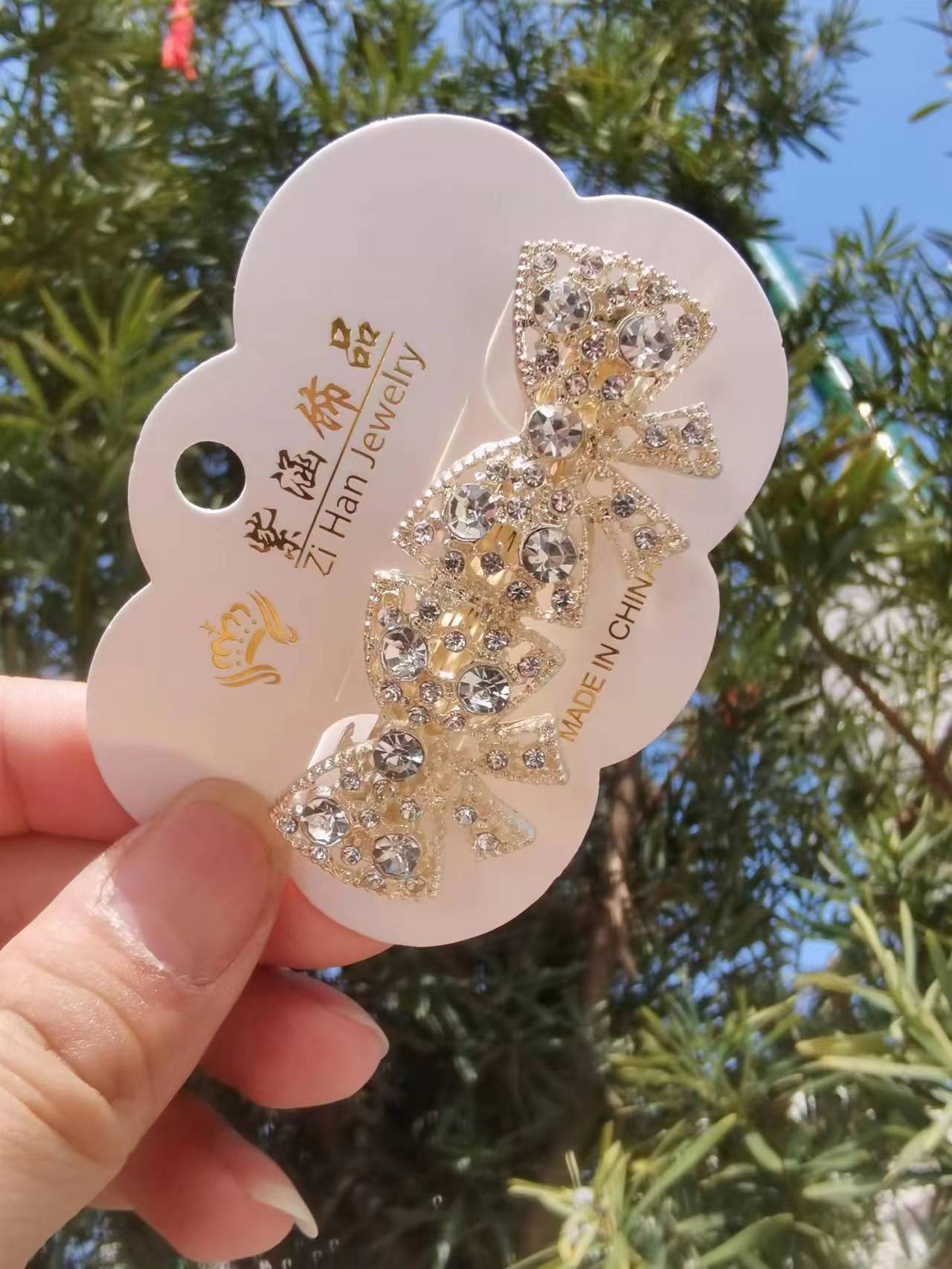 New Rhinestone Bow Hair Barrette