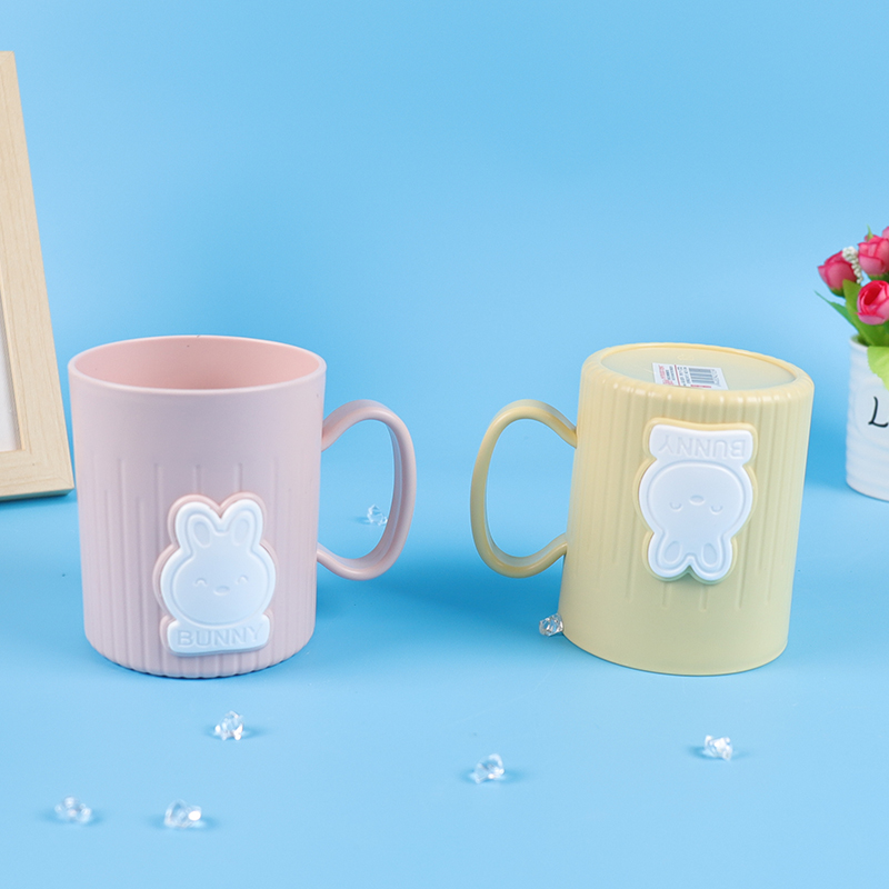 2722 Cartoon Water Bottle - Image 3