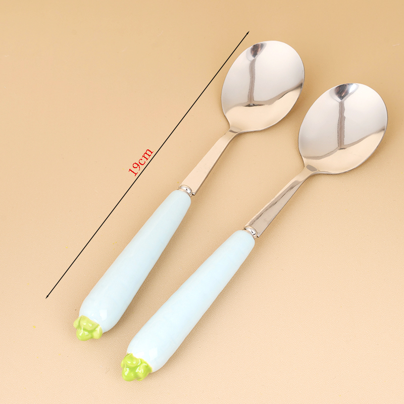 HSB-8 radish root ceramic handle 2 round spoon