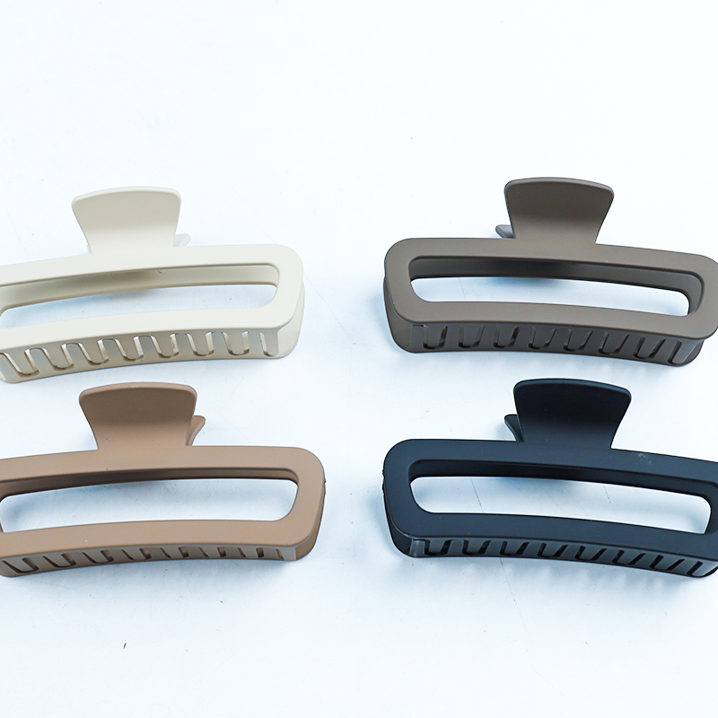 13Cm Milk Tea Color Matte Claw Clip (Boxed)