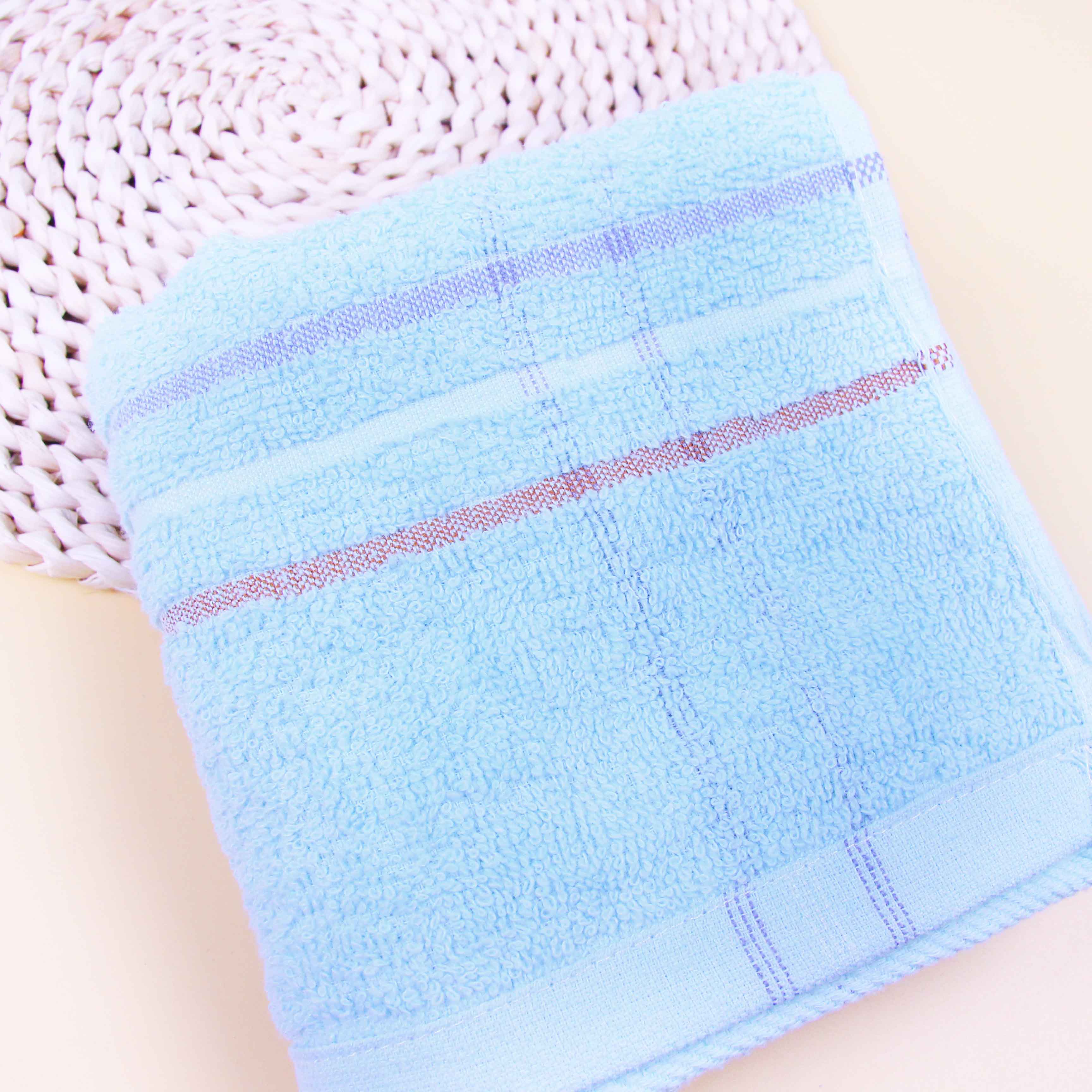 844 Simple Grid Towel (33*70 Cm)
