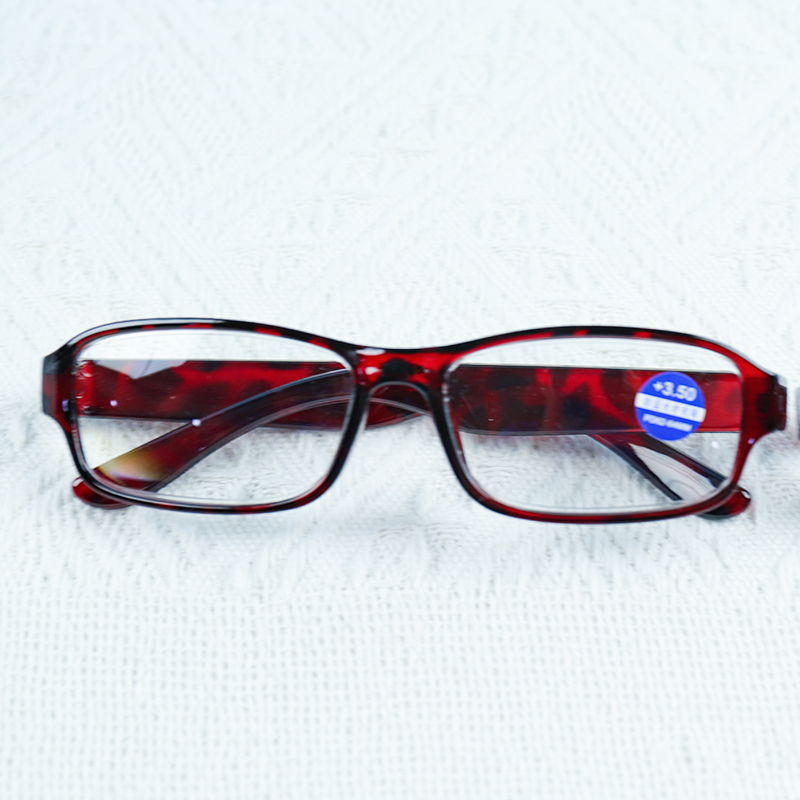 Leopard Print Anti-Blue Light Reading Glasses +3.50 Diopters - Image 3