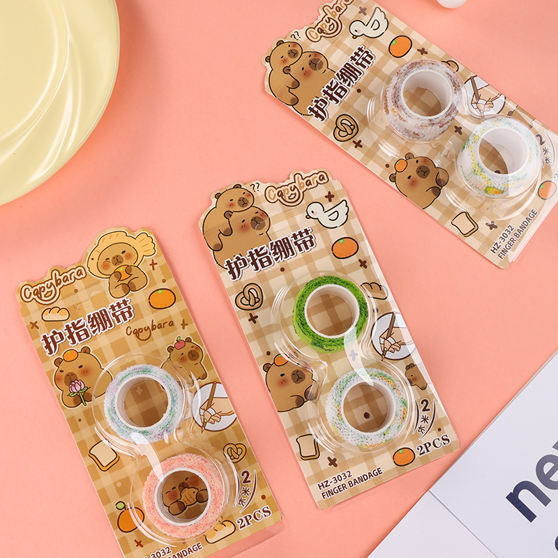 Two finger-protecting bandages (mixed)