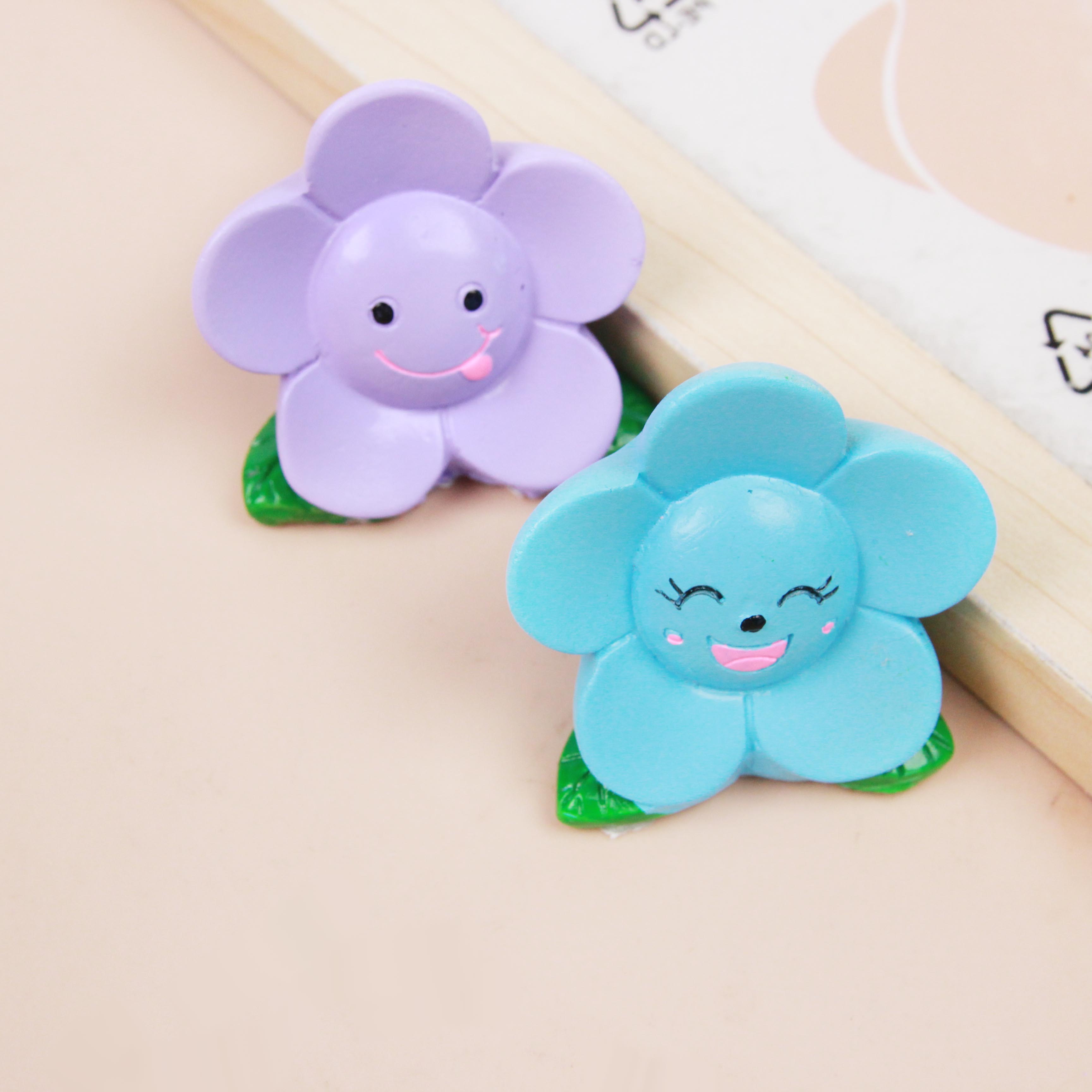 Creative sunflower ornaments