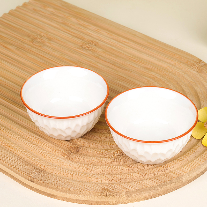 White straight grain ceramic cup